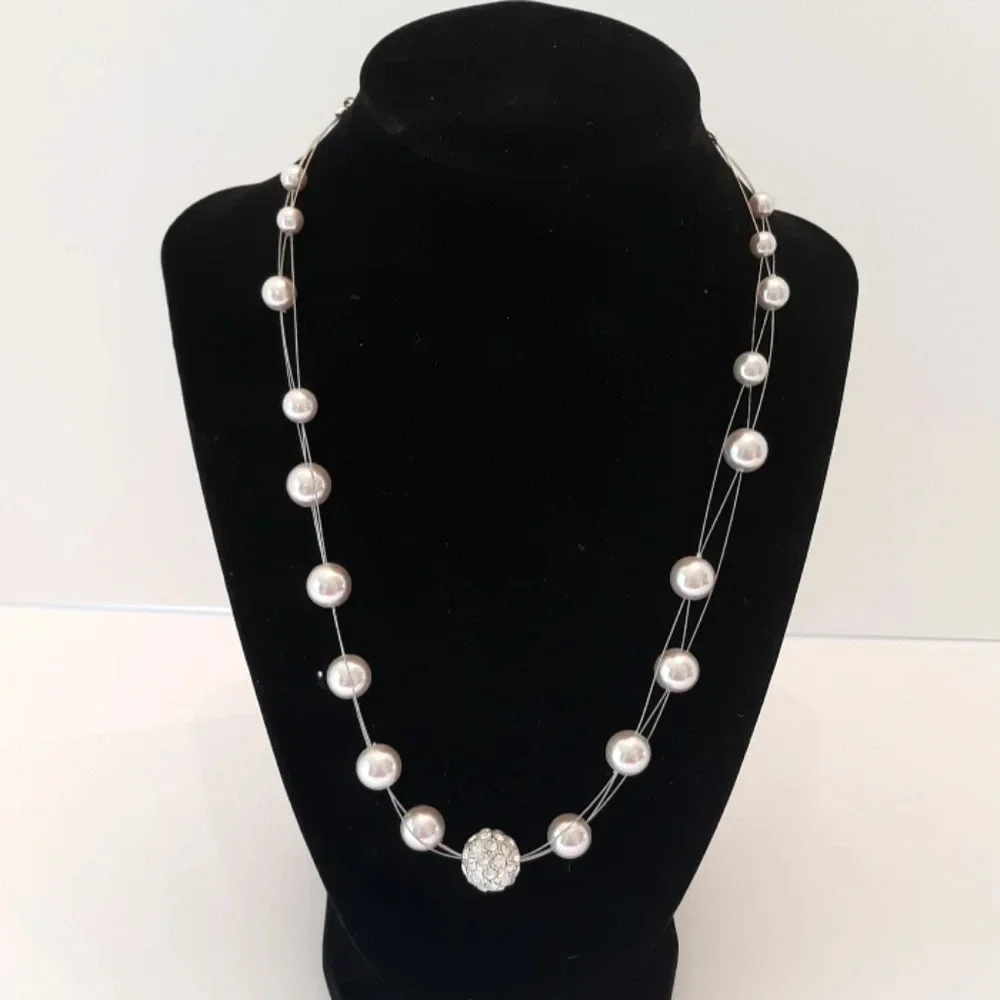 Pearl necklace.